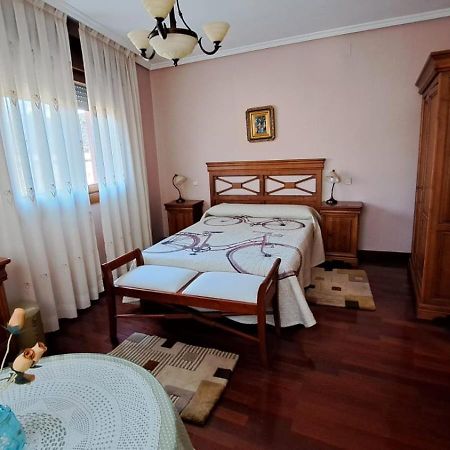La Madre Abadesa Villa Tordesillas Buitenkant foto